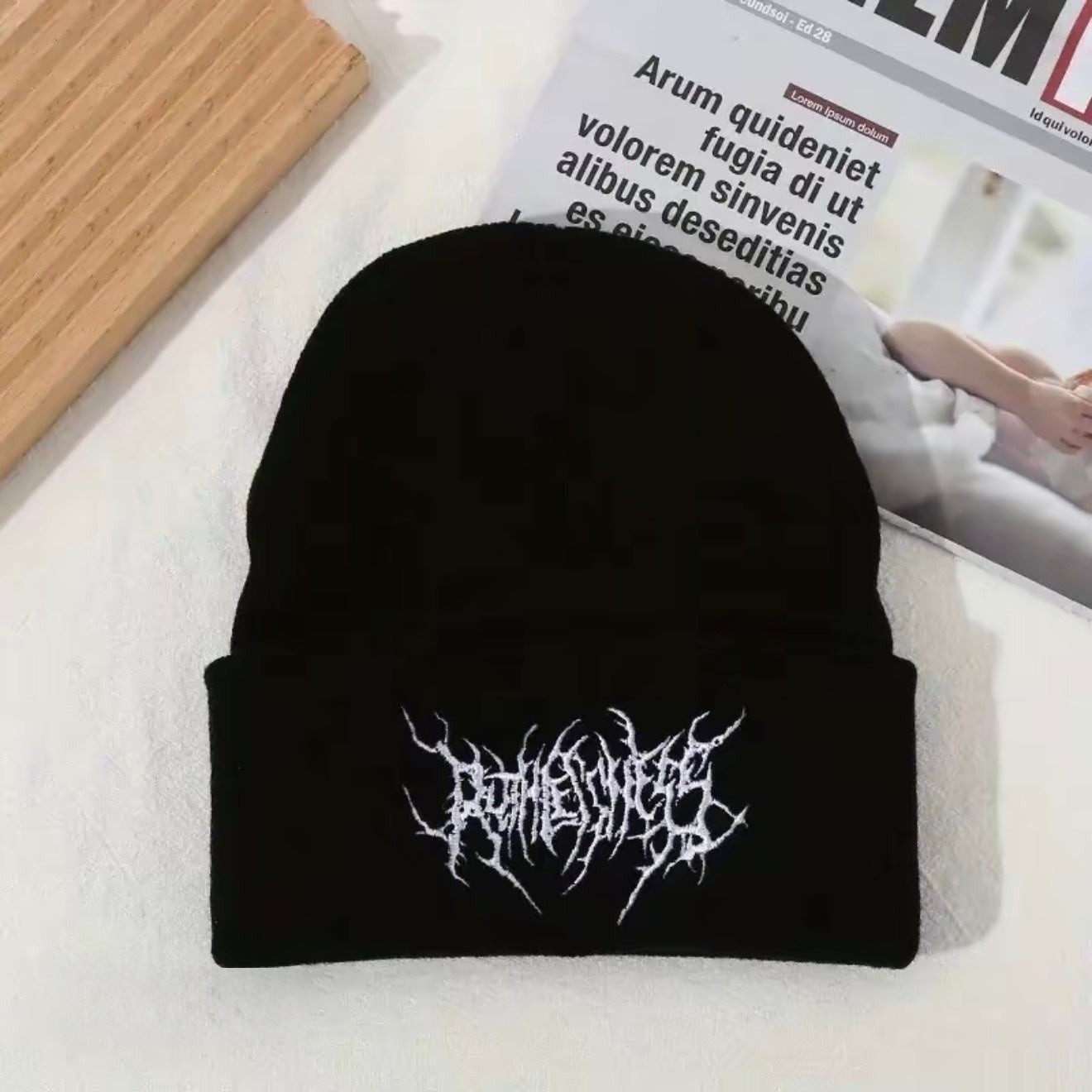 Black & White Beanie Hat Stylish Gothic Scar Embroidery Knitted Fashion Winter Cap Street Ski Soft Warm Unisex Women Teens